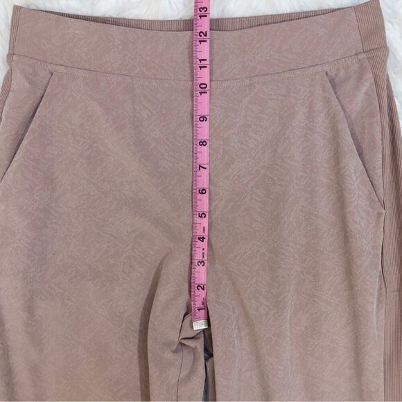 ATHLETA Brooklyn Textured Ankle Pant 982287 in Grain Camo Mocha Latte Size 8 - Picture 9 of 14